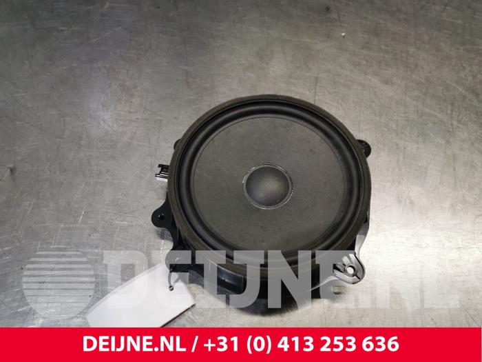 Tesla Model 3 Lautsprecher O190949