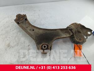 Volvo V60 Front lower wishbone, left O190986 photo 3