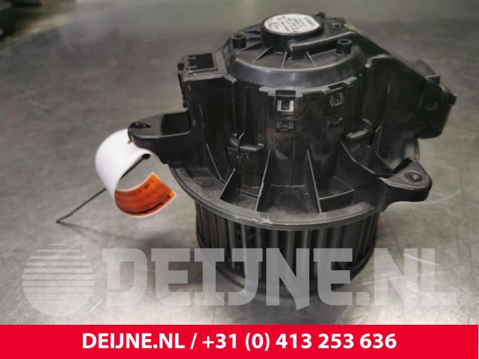 Ford Transit Heizung Belüftungsmotor O191171