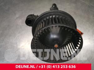 Ford Transit Heating and ventilation fan motor O191171 photo 3
