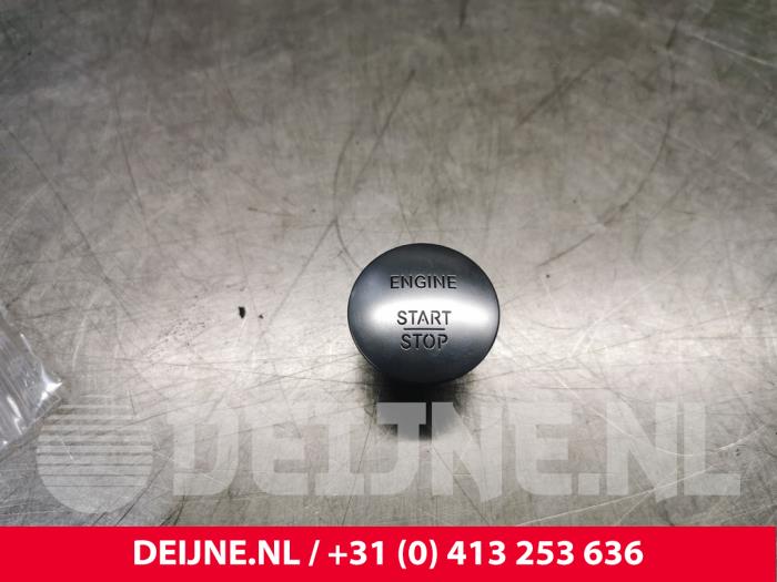 Mercedes C-Klasse Start/Stop schakelaar O191295
