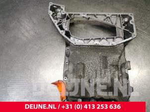 Gebruikte Carterpan Mercedes C (W205) C-220 2.2 CDI BlueTEC, C-220 d 16V Prijs € 50,00 Margeregeling aangeboden door van Deijne Onderdelen Uden B.V.