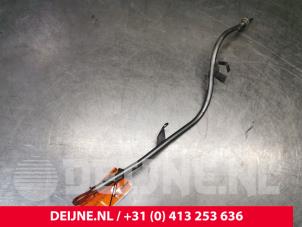 Mercedes C-Klasse Ölmessstab O191568 foto 3