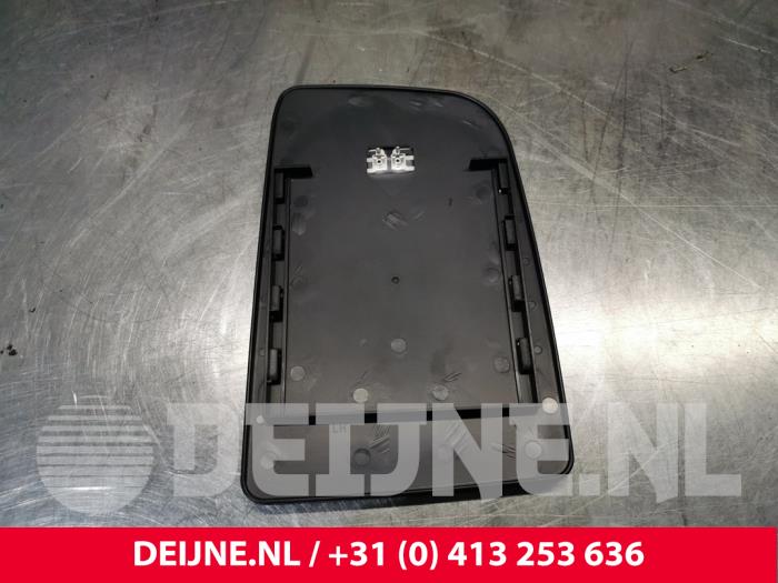 Spiegelglas links van een Mercedes Sprinter 2008