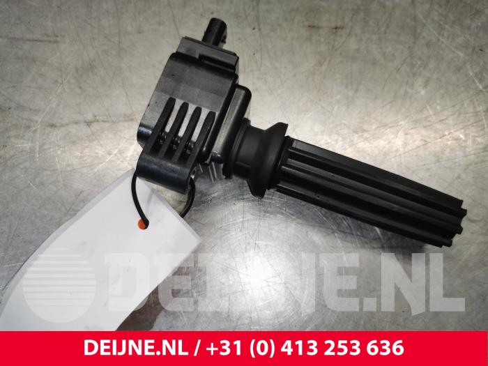 Gebruikte Bobine Volvo XC60 I (DZ) 2.0 T5 16V Prijs € 25,00 Margeregeling aangeboden door van Deijne Onderdelen Uden B.V.