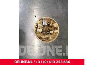 Renault Master Kraftstoffpumpe Elektrisch O191848 foto 2