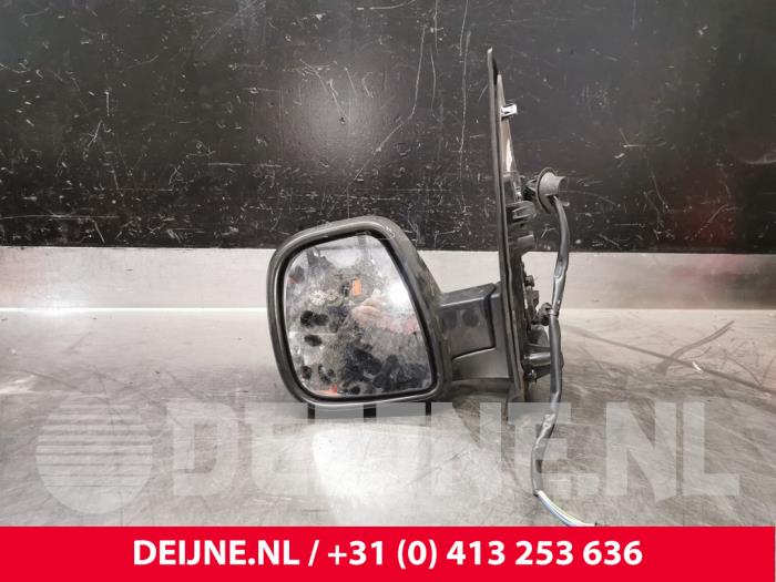 Opel Vivaro Buitenspiegel links O191944