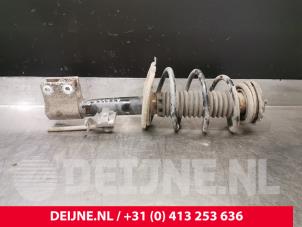 Peugeot Partner Schokdemperpoot links-voor O192079 foto 2