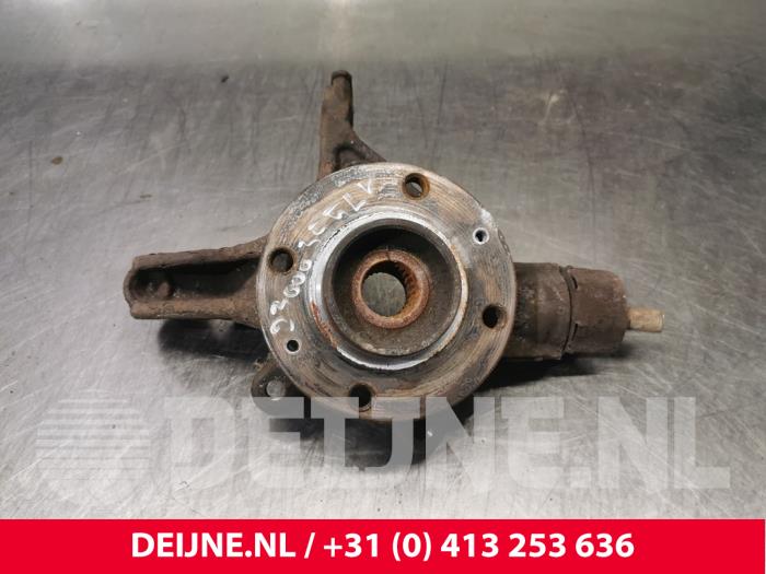 Peugeot Partner Fusee links-voor O192170