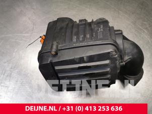 Volkswagen Caddy Air box O192621 photo 3