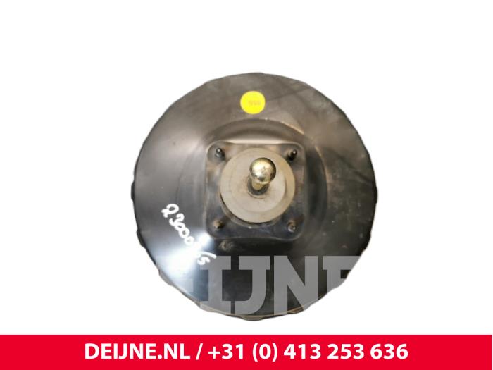 Gebruikte Rembol Volkswagen Transporter/Caravelle T5 1.9 TDi Prijs € 36,30 Inclusief btw aangeboden door van Deijne Onderdelen Uden B.V.