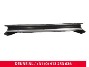 Mercedes Sprinter Treeplank achter O9990001955 foto 3