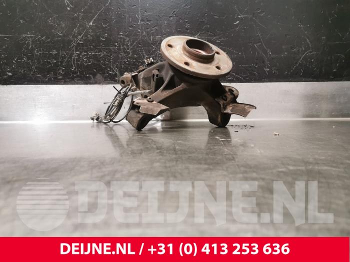 Mercedes Vito Fusee rechts-voor O193061