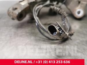 Mercedes Vito Fusee rechts-voor O193061 foto 3