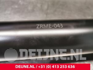 Mercedes Sprinter 4x4 front intermediate driveshaft O9990001964 photo 4