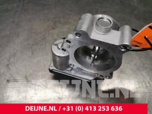 Mercedes Sprinter Drosselklappengehäuse O193182 foto 3