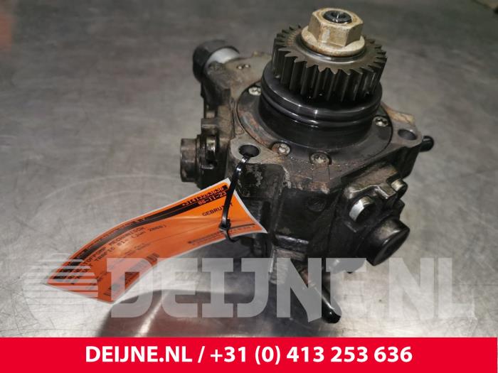 Renault Trafic Brandstofpomp Mechanisch O193186