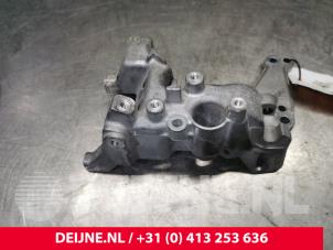 Peugeot Expert Dynamosteun onder O193198 foto 2