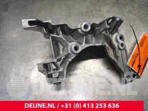 Peugeot Expert Dynamosteun onder O193198 foto 3