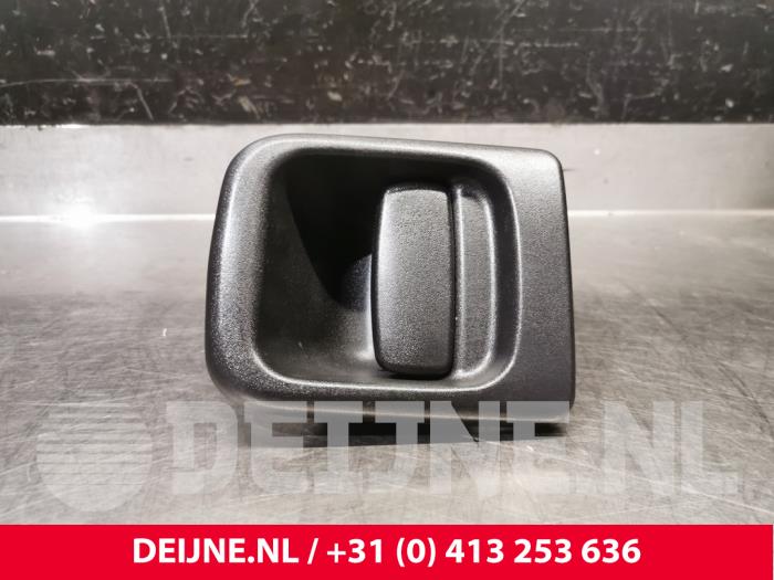 Renault Master Türgriff 2-türig links O9990001966