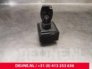 Mercedes Vito Ignition lock + key O193348 photo 2
