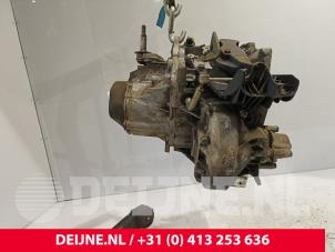 Peugeot Partner Gearbox O193505 photo 3