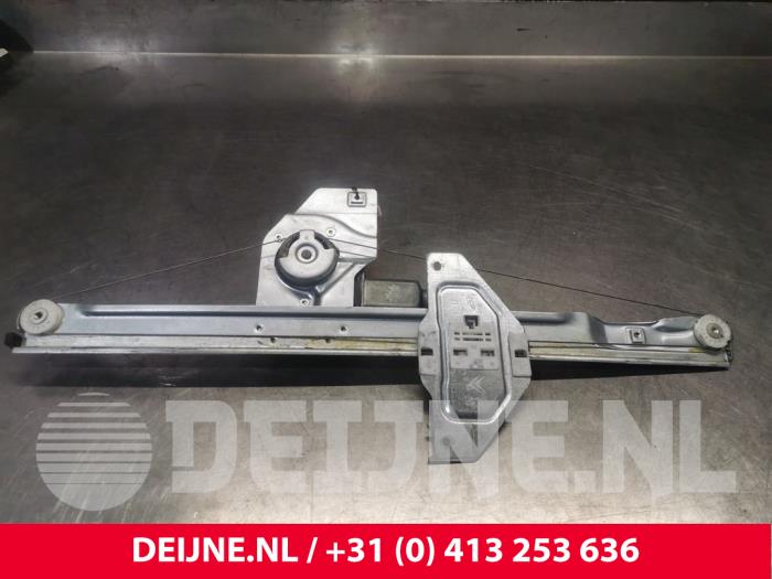 Peugeot Partner Fenstermechanik 2-türig rechts vorne O193517