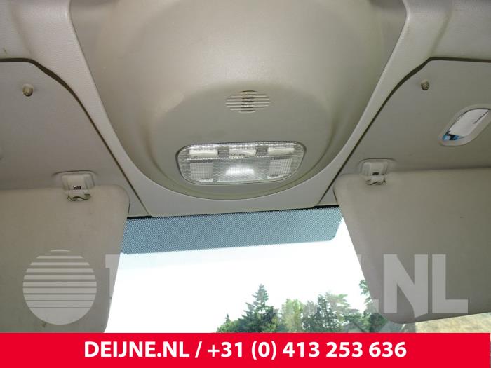 Peugeot Partner Interior lighting, front O193716