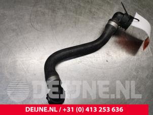 Mercedes Sprinter Radiateurslang O193790 foto 3