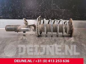 Volvo V70 Schokdemperpoot links-voor O193869 foto 2