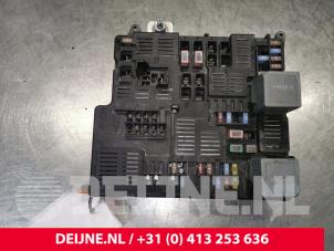 Gebruikte Zekeringkast Volvo V60 II (ZW) 2.0 B4 16V Mild Hybrid Prijs € 75,00 Margeregeling aangeboden door van Deijne Onderdelen Uden B.V.