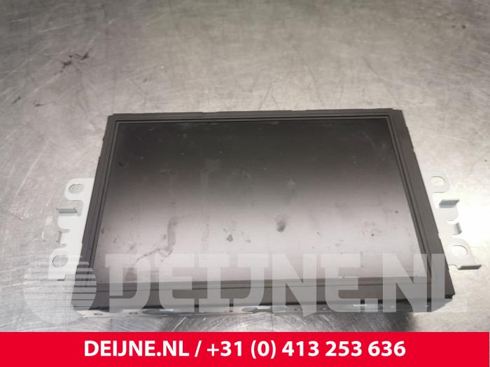 Gebruikte Display Interieur Volvo V40 (MV) 1.6 D2 Prijs € 80,00 Margeregeling aangeboden door van Deijne Onderdelen Uden B.V.