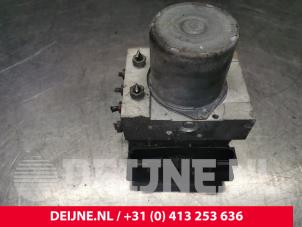Mercedes Sprinter ABS Pomp O194312 foto 2
