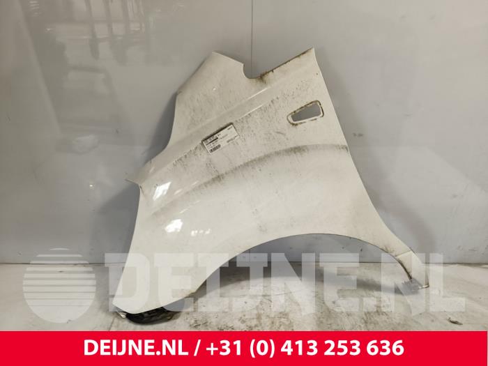 Hyundai H300 Kotflügel links vorne O194372