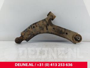 Hyundai H300 Draagarm onder links-voor O194339 foto 2
