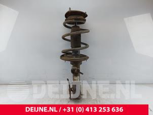Hyundai H300 Stoßdämpferstrebe links vorne O194376 foto 2