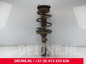 Hyundai H300 Stoßdämpferstrebe rechts vorne O194377 foto 2