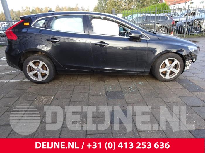 Volvo V40 Driehoeks Ruit rechts-achter O194447