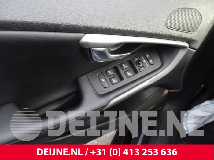 Volvo V40 Elektrisch Raam Schakelaar O194449