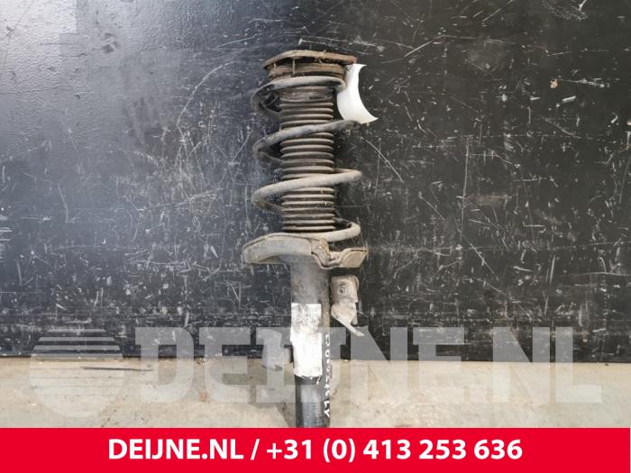 Volvo V40 Stoßdämpferstrebe links vorne O194580