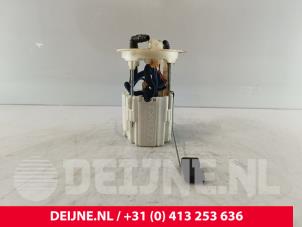 Volvo V70 Electric fuel pump O194645 photo 3