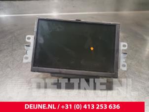 Gebruikte Display Interieur Volvo V70 (BW) 2.0 D3 20V Prijs € 200,00 Margeregeling aangeboden door van Deijne Onderdelen Uden B.V.