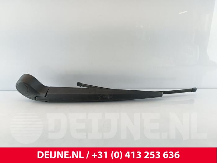 Volvo V70 Ruitenwisserarm achter O194686