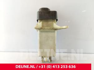 Peugeot Boxer Power steering fluid reservoir O194849 photo 2