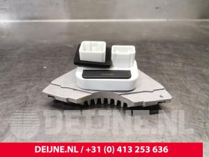 Volvo V70 Heater resistor O9990001977 photo 2