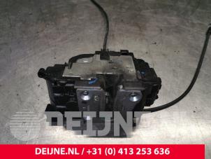 Renault Master Türschlossmechanik 2-türig rechts O195040 foto 3