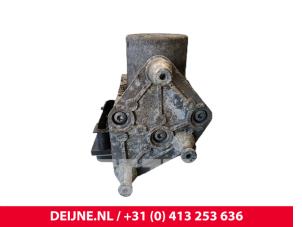 Mercedes Vito ABS Pomp O195051 foto 3
