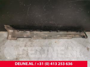 Volvo V40 Side skirt, left O195134 photo 2