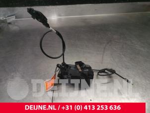 Gebruikte Deurslot Mechaniek 2Deurs rechts Fiat Talento 1.6 MultiJet Biturbo 115 Prijs € 42,35 Inclusief btw aangeboden door van Deijne Onderdelen Uden B.V.