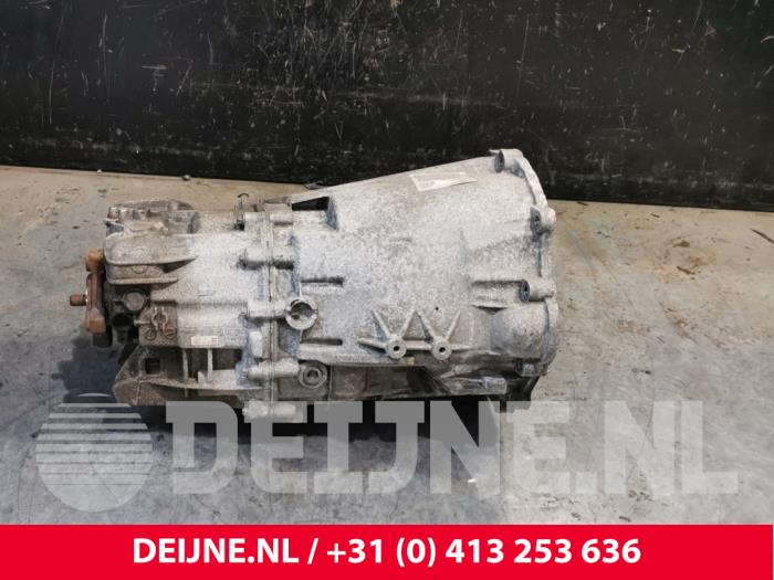 Gebruikte Versnellingsbak Volkswagen Crafter 2.5 TDI 30/32/35 Prijs € 665,50 Inclusief btw aangeboden door van Deijne Onderdelen Uden B.V.